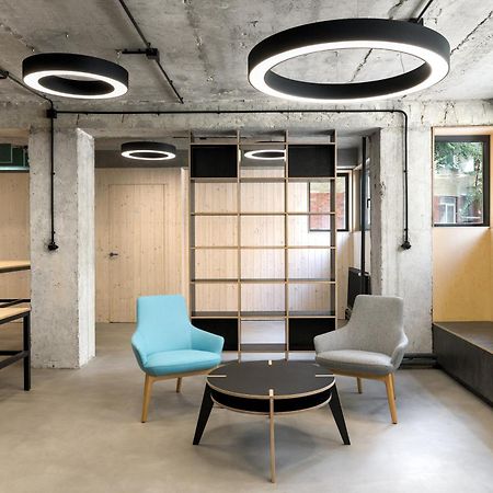Izy Stay Hostel Pozsony Kültér fotó