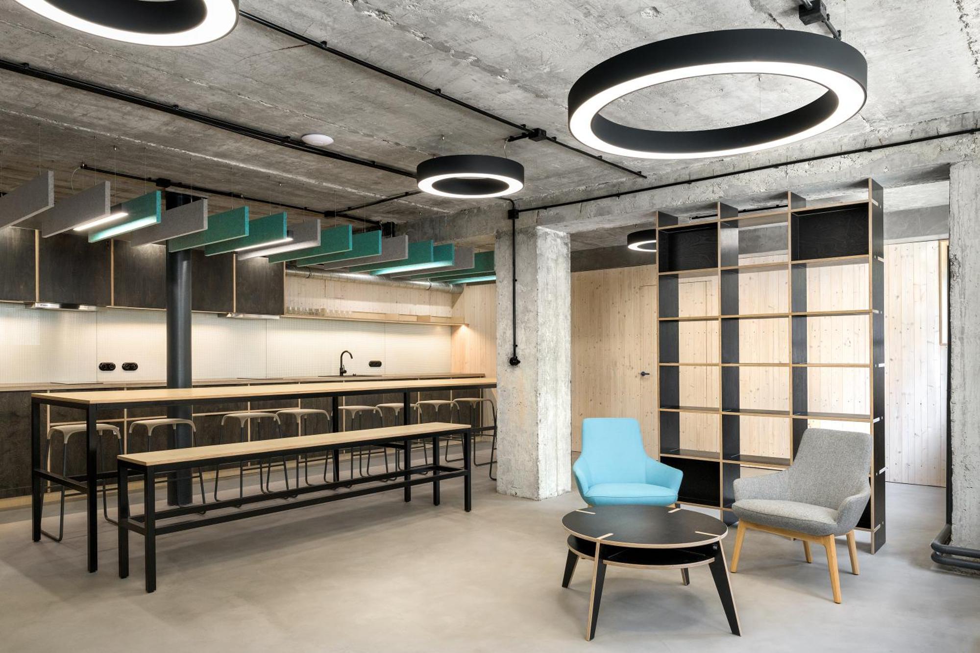 Izy Stay Hostel Pozsony Kültér fotó