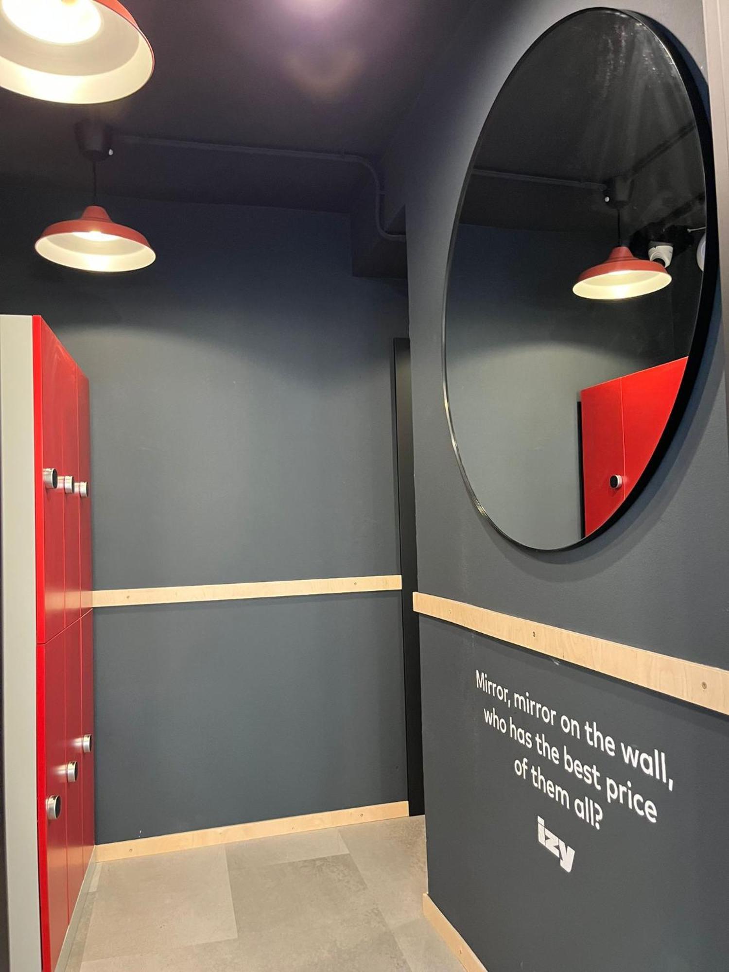 Izy Stay Hostel Pozsony Kültér fotó